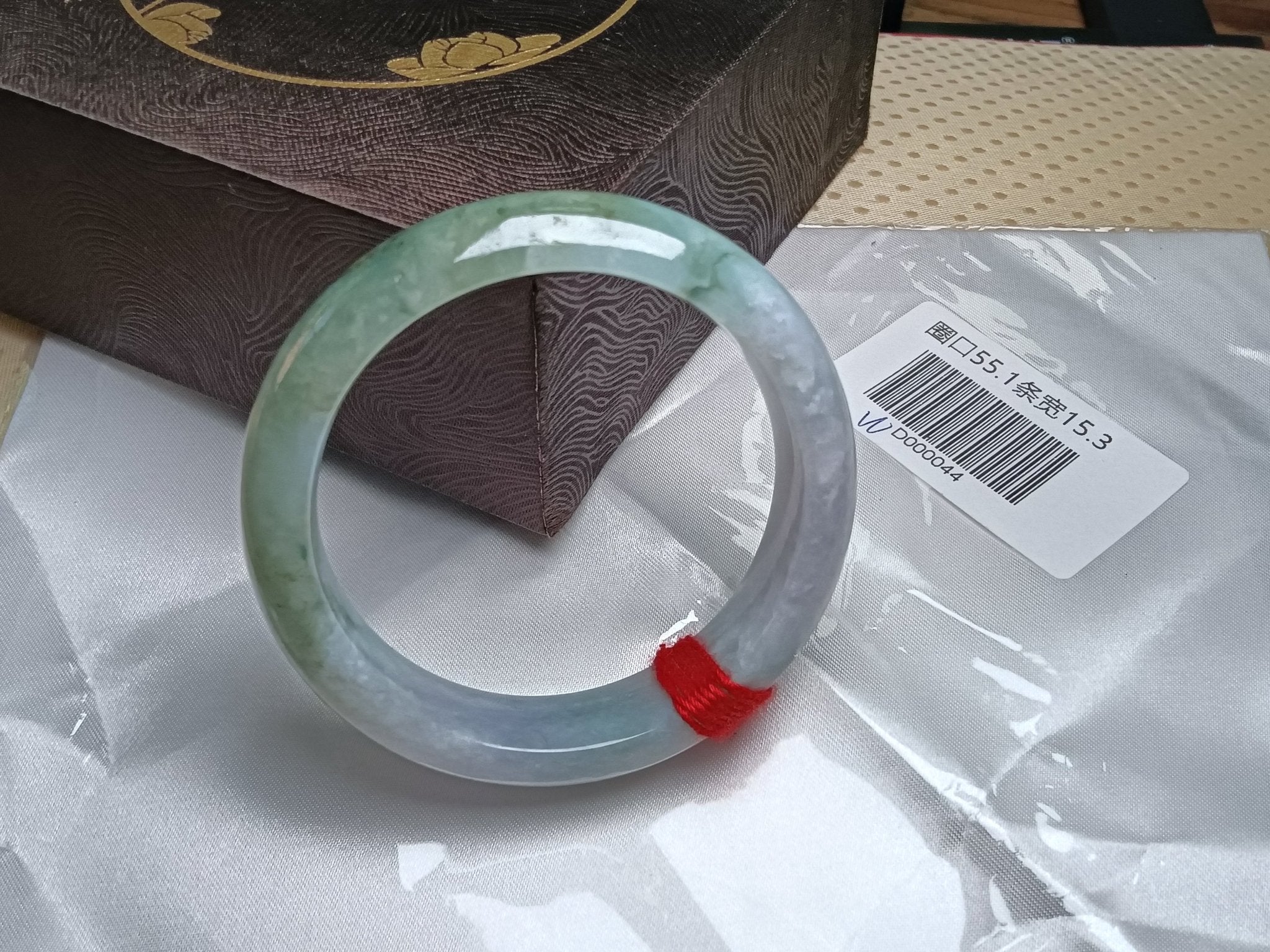 Apple Green mixed Lavender Burmese Jadeite Bracelet with Certificate (Size:54 - 55mm) - Jadeite Ding