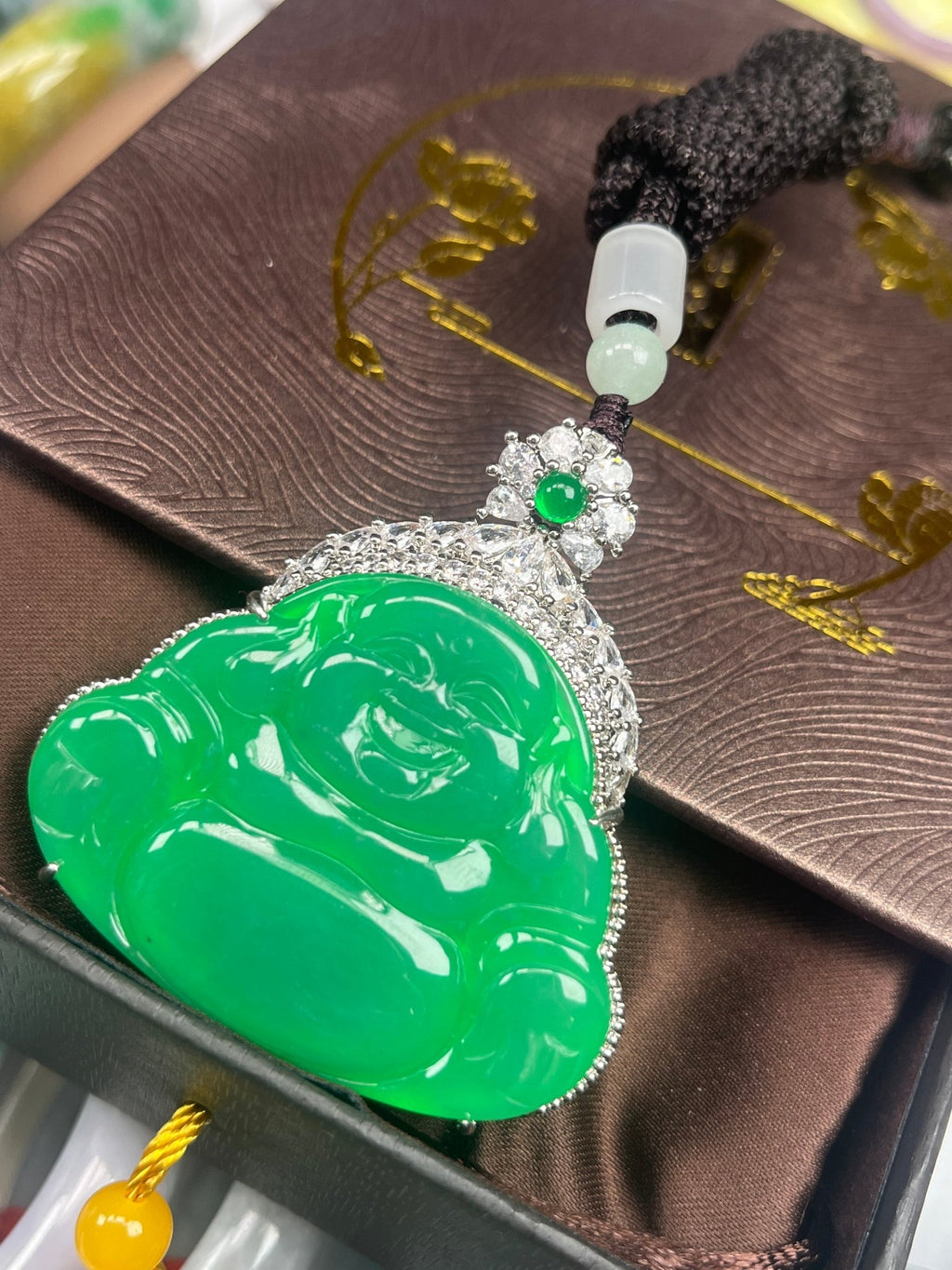 Imperial Green Nature Burmess Grade A Jadeite Buddha Pendant XL - Jadeite Ding