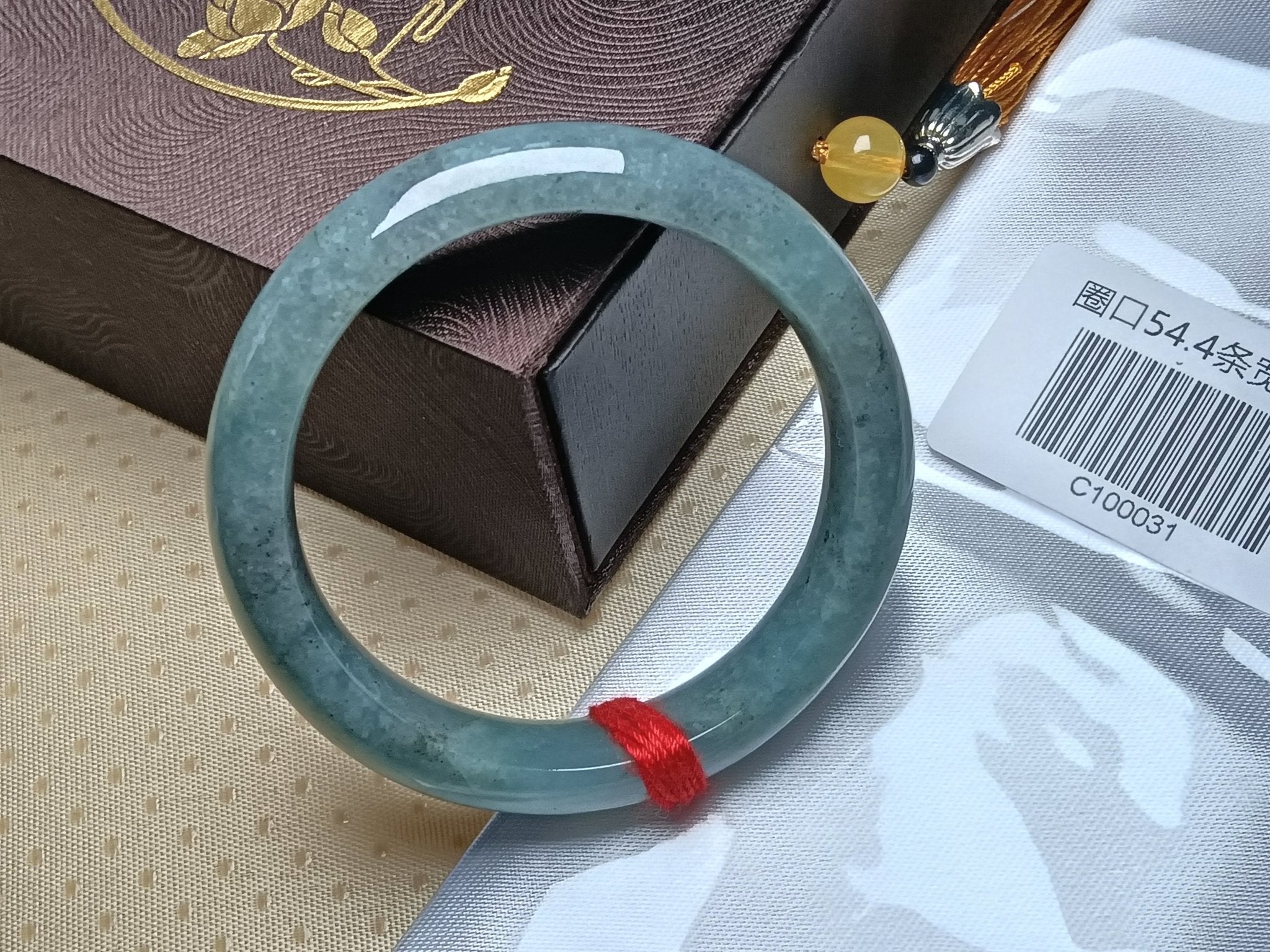 Light Apple Green with Wuji Spot Nature Type - A Jadeite Bangles (Size:54 - 55mm) C031 - Jadeite Ding