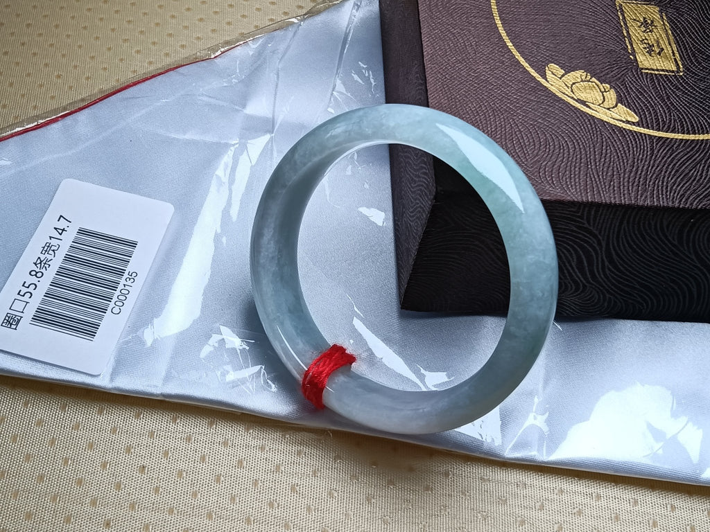 Light Green and Less Lavender Natural Grade - A Jadeite Bangles (Size:55 - 56mm) - Jadeite Ding