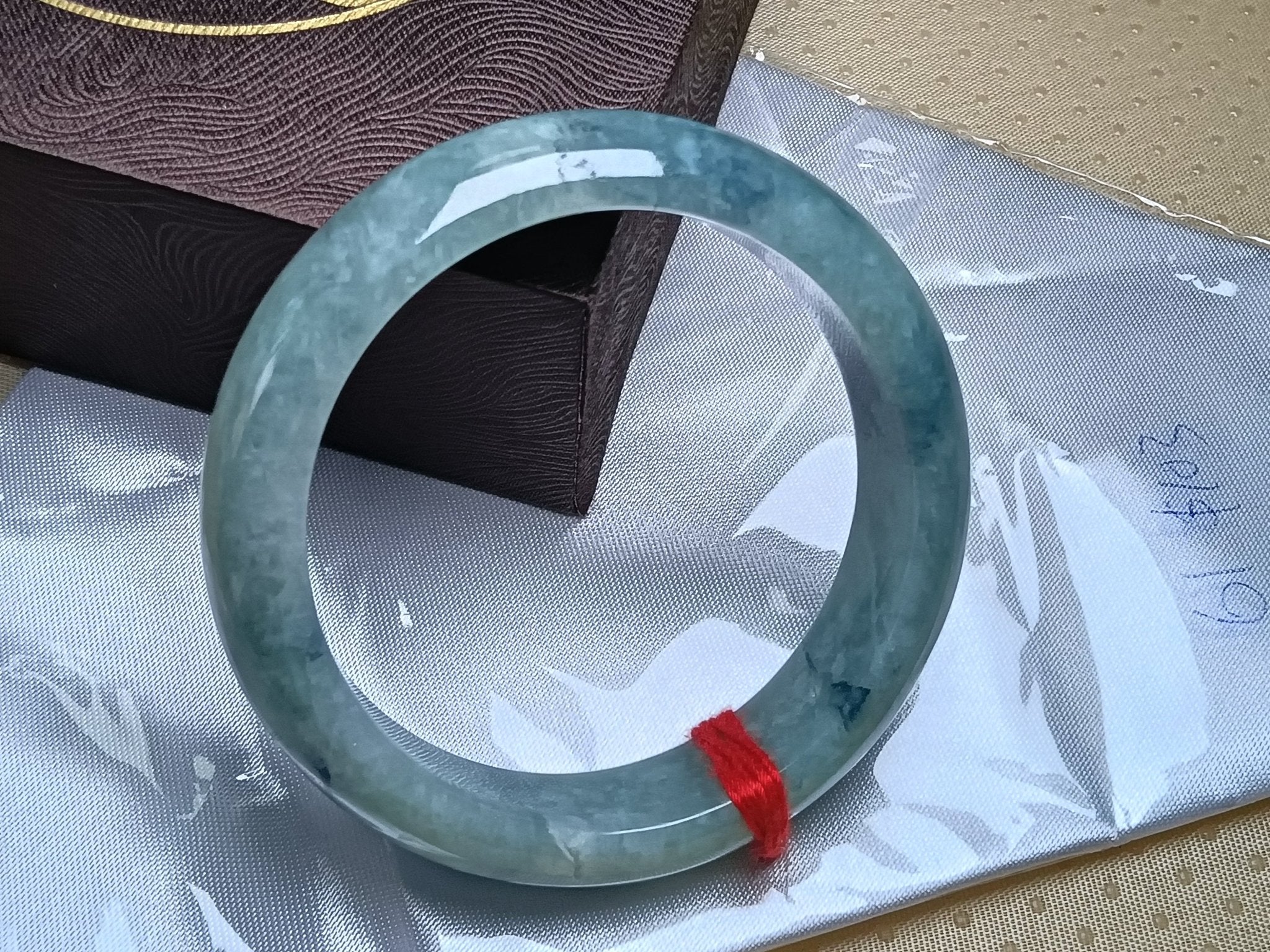 Light Green with Dark Green Inclusion Burmese Jadeite Bracelet with Certificate (Size:61mm) B6103 - Jadeite Ding