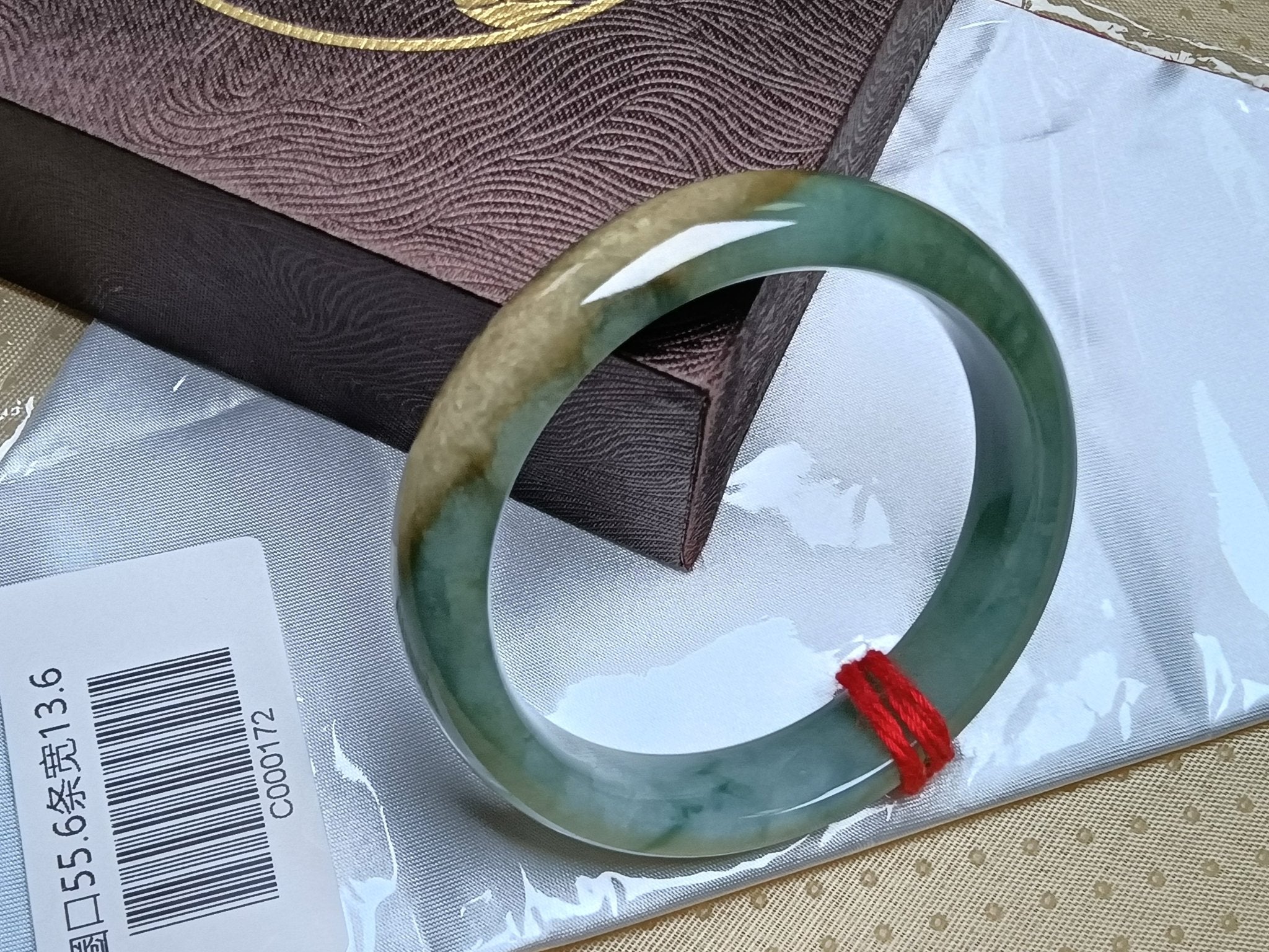 Light Green with Sajin Flowing Flower Nature Type - A Jadeite Bangles (Size:55 - 56mm) C172 - Jadeite Ding