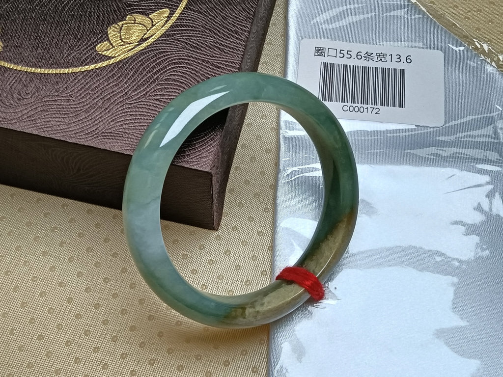 Light Green with Sajin Flowing Flower Nature Type - A Jadeite Bangles (Size:55 - 56mm) C172 - Jadeite Ding