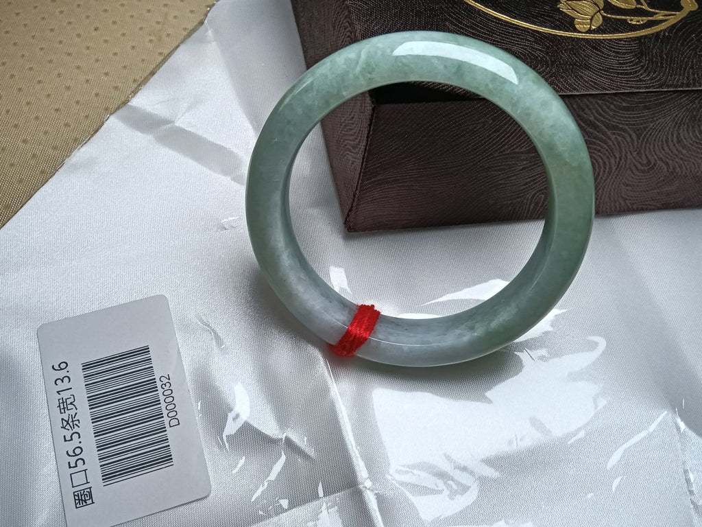 More Green & Lavendar Burmese JGIA Certified Jadeite Bangle (Size:56 - 57mm) D032 - Jadeite Ding