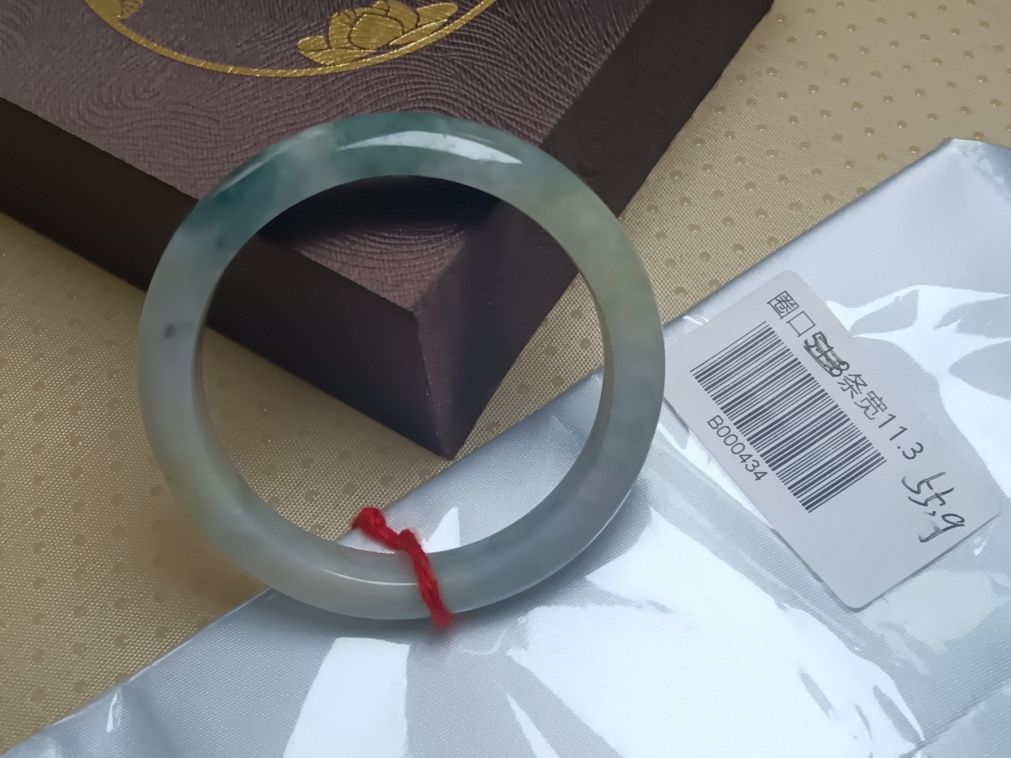 Traditional Bracelet Apple Green Burmese JGIA Certified Jadeite Bangle (Size:55 - 56mm) - Jadeite Ding