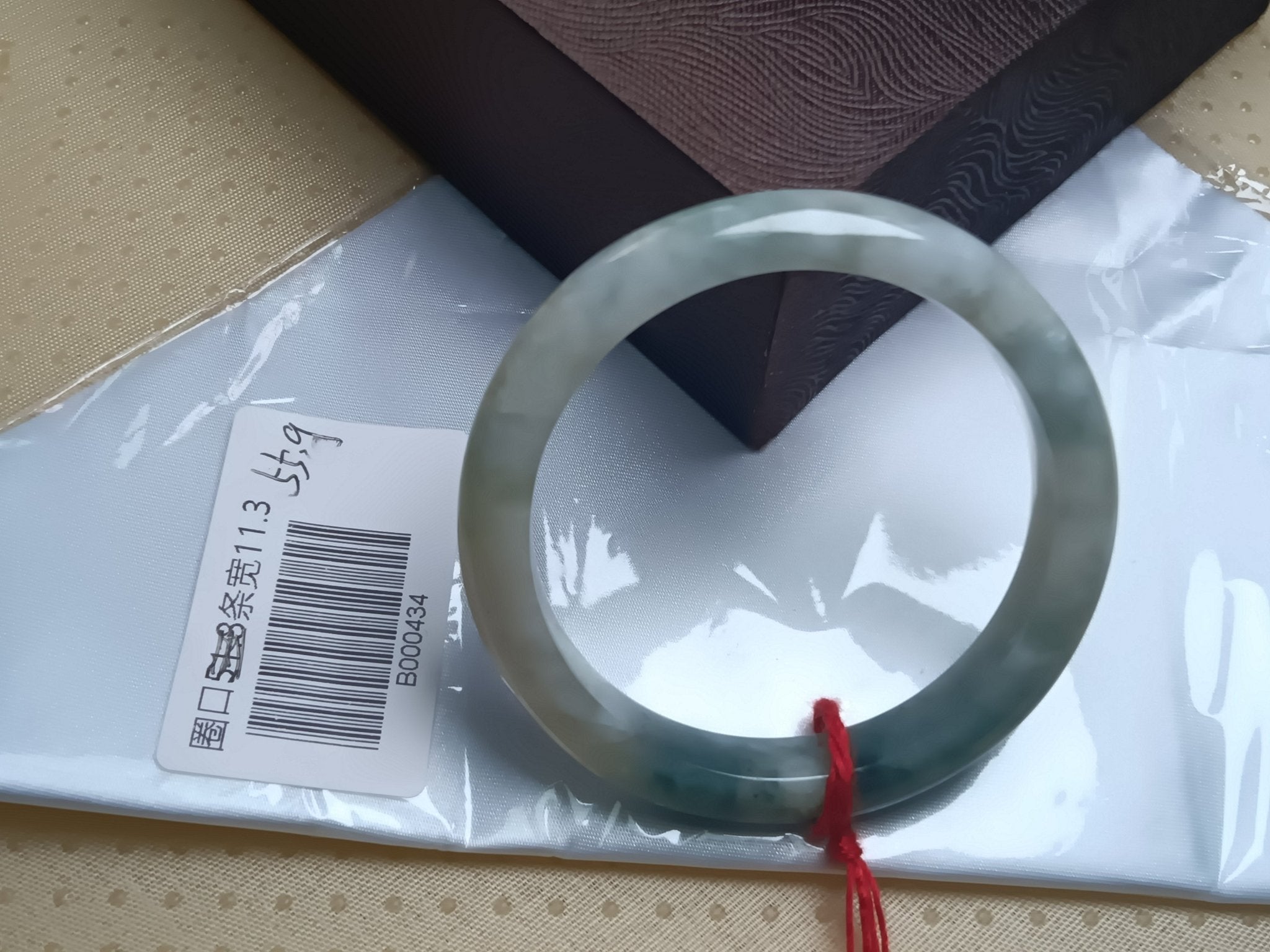 Traditional Bracelet Apple Green Burmese JGIA Certified Jadeite Bangle (Size:55 - 56mm) - Jadeite Ding