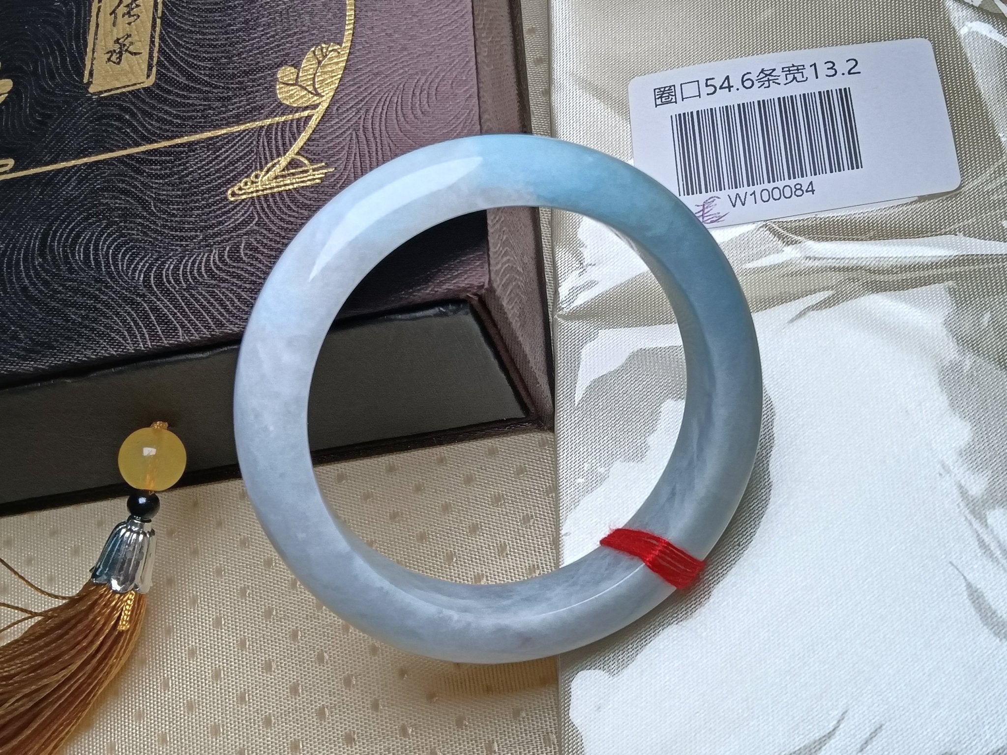 White Color with Light Green Nature Type - A Jadeite Bangles (Size:54 - 55mm) W084 - Jadeite Ding