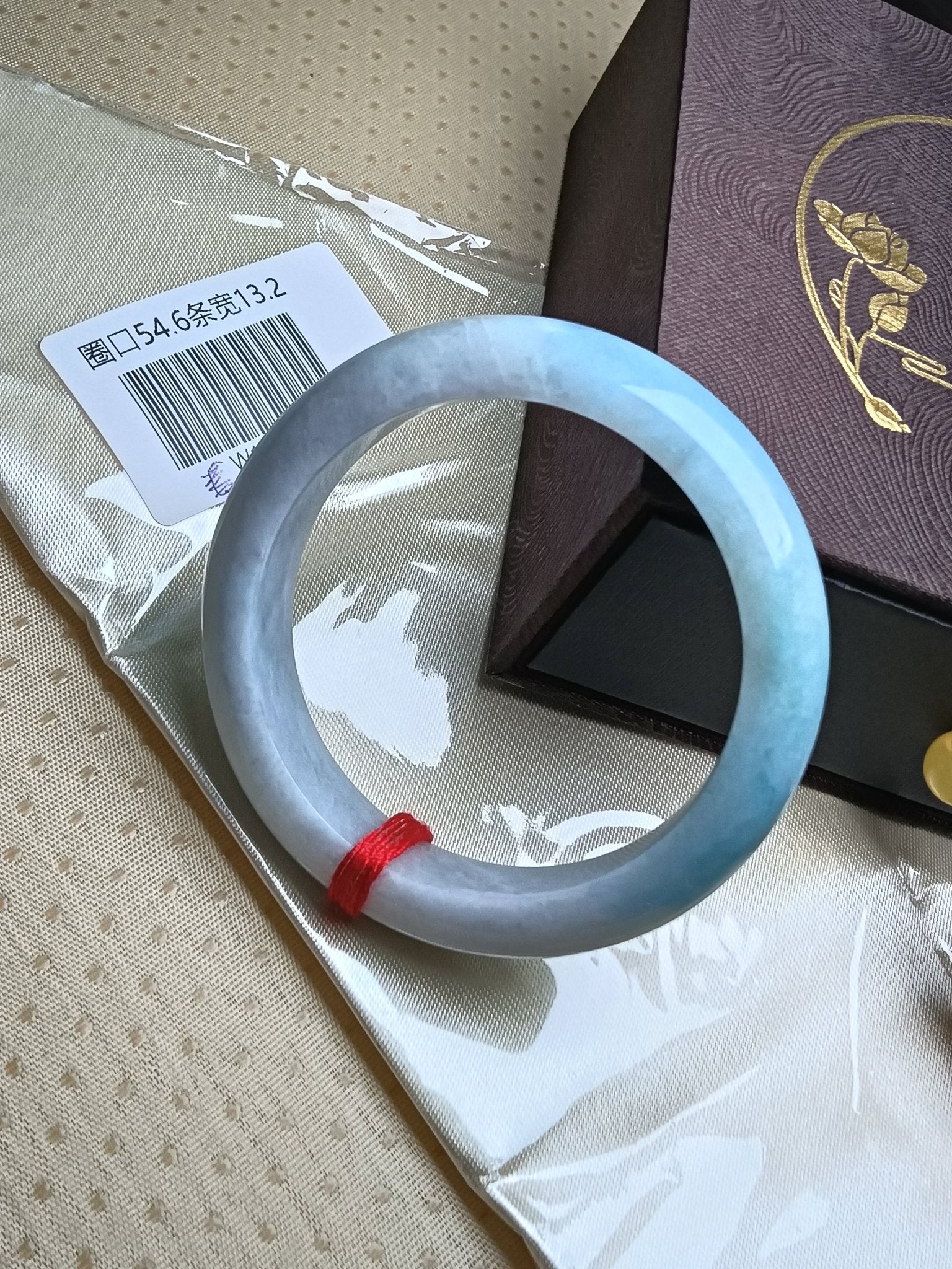 White Color with Light Green Nature Type - A Jadeite Bangles (Size:54 - 55mm) W084 - Jadeite Ding